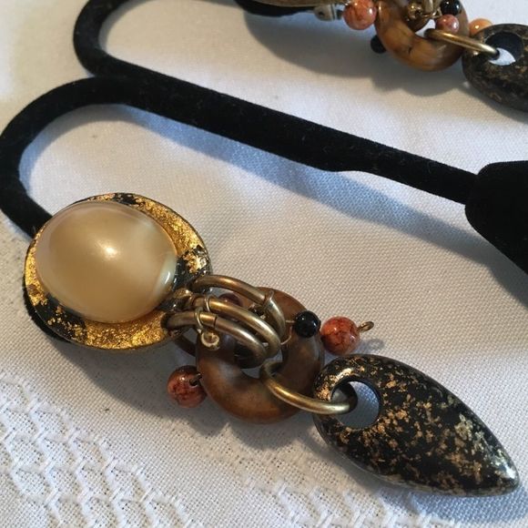 Vintage Jewelry - Vintage Dangling Earrings With Resin